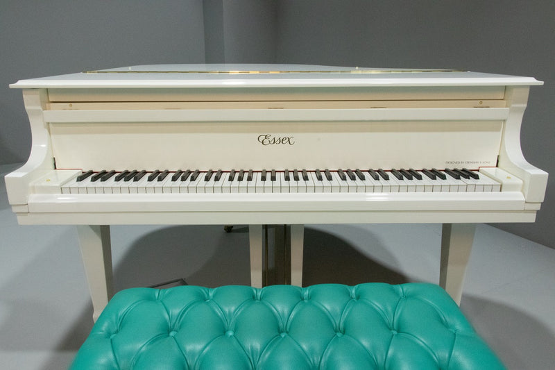 PRE-OWNED ESSEX GRAND EGP155C WHITE SN:133029 - Classic Grand